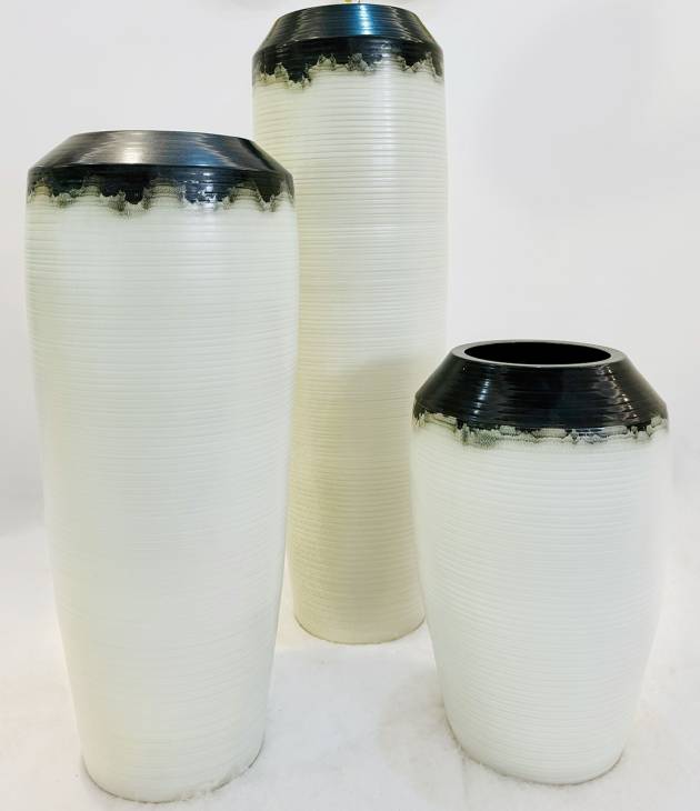Vases Contemporains Noir et Blanc